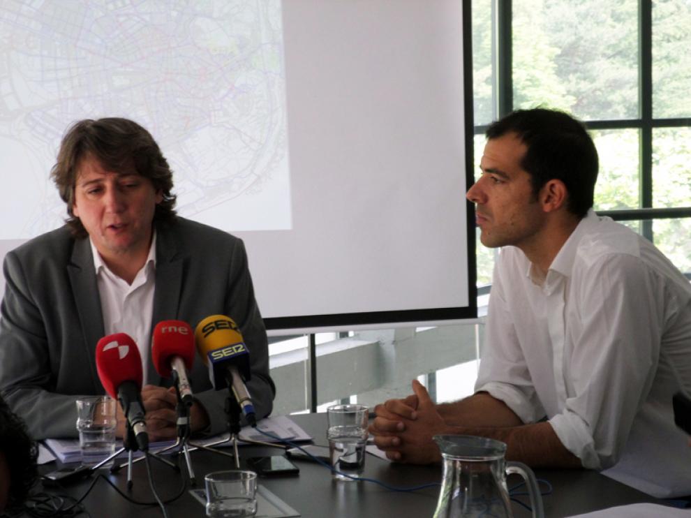 El alcalde de la capital, Carlos Martínez, ha dado cuenta esta mañana del plan de obras de Aguas de Soria que permitirá invertir dos millones de euros con un programa plurianual en distintas mejoras de las infraestructuras.