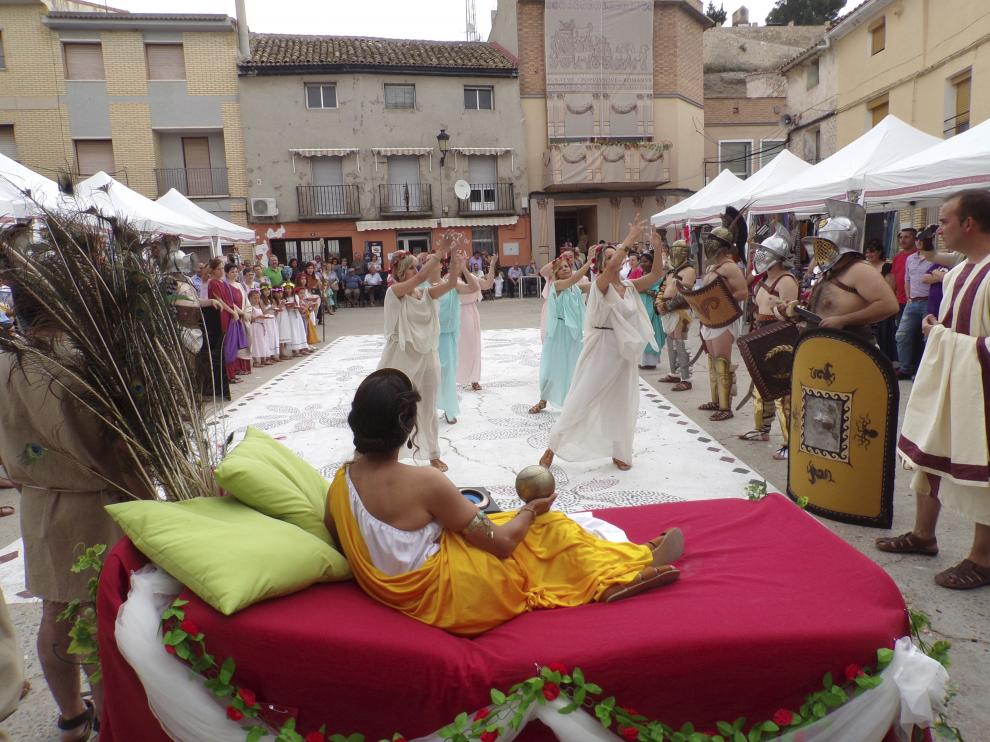 Danzas romanas en el foro durante la celebración de las Nonas de Junio.