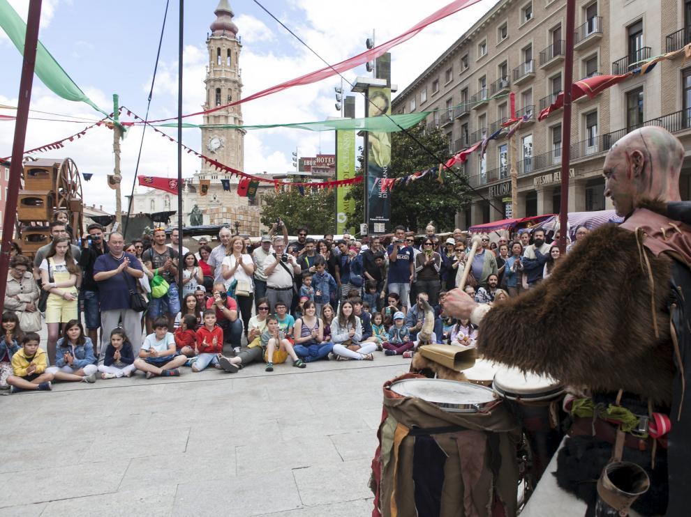Imagen de la edición del año pasado del Mercado Medieval de las Tres Culturas, en la plaza del Pilar.