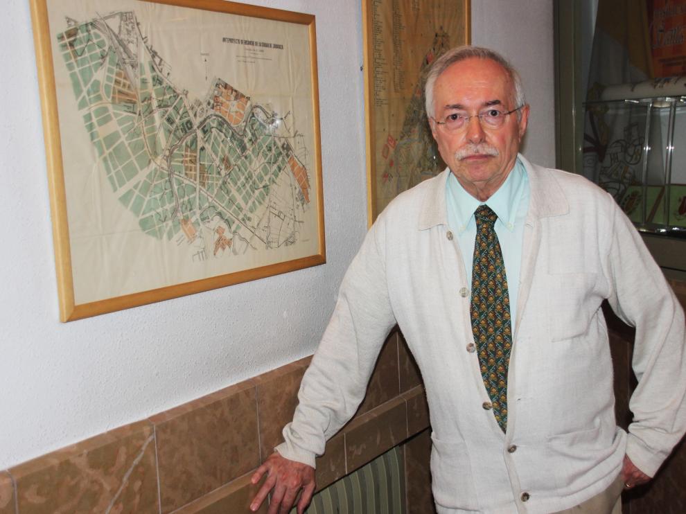 El catedrático emérito de Historia Antigua Guillermo Fatás, quien participó en el ciclo 'Los martes de Rotary' con la ponencia "Ponciano Ponzano, un autor desconocido de obras muy conocidas".