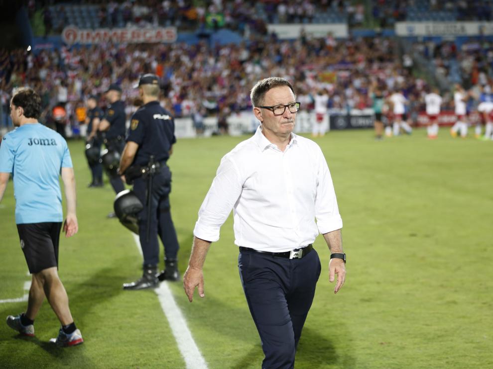 Anquela, entrenador del Huesca durante el partido contra el Getafe