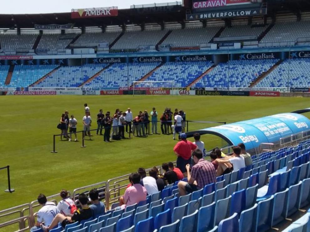 Eguaras, en su presentación este lunes en La Romareda.