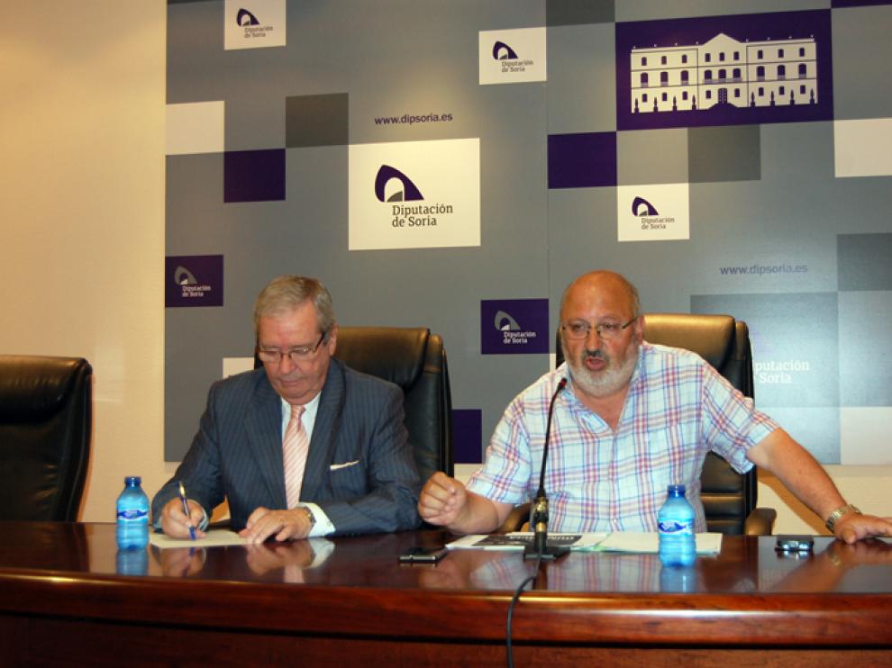 El presidente de la comisión de Cultura, Juventud y Deportes, Amancio Martínez, ha presentado este jueves tres nuevas actividades programadas por la Diputación de Soria en compañía de Ángel Crespo, presidente del Banco de Alimentos de Soria.