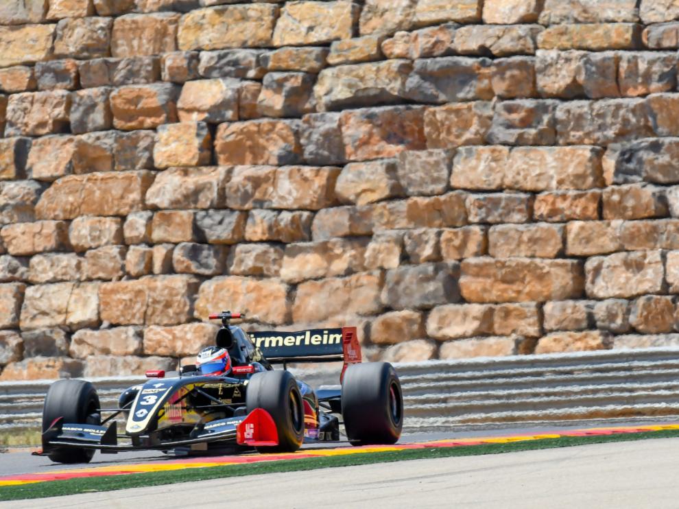 El piloto René Binder (Lotus), líder de la general provisional de la categoría reina, ayer en el circuito de Motorland.