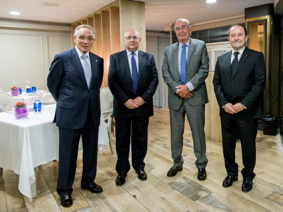 Antonio Peleato, junto a Honorio Romero, Amado Franco y Alberto Gotor, que recibieron las distinciones Paul Harris.