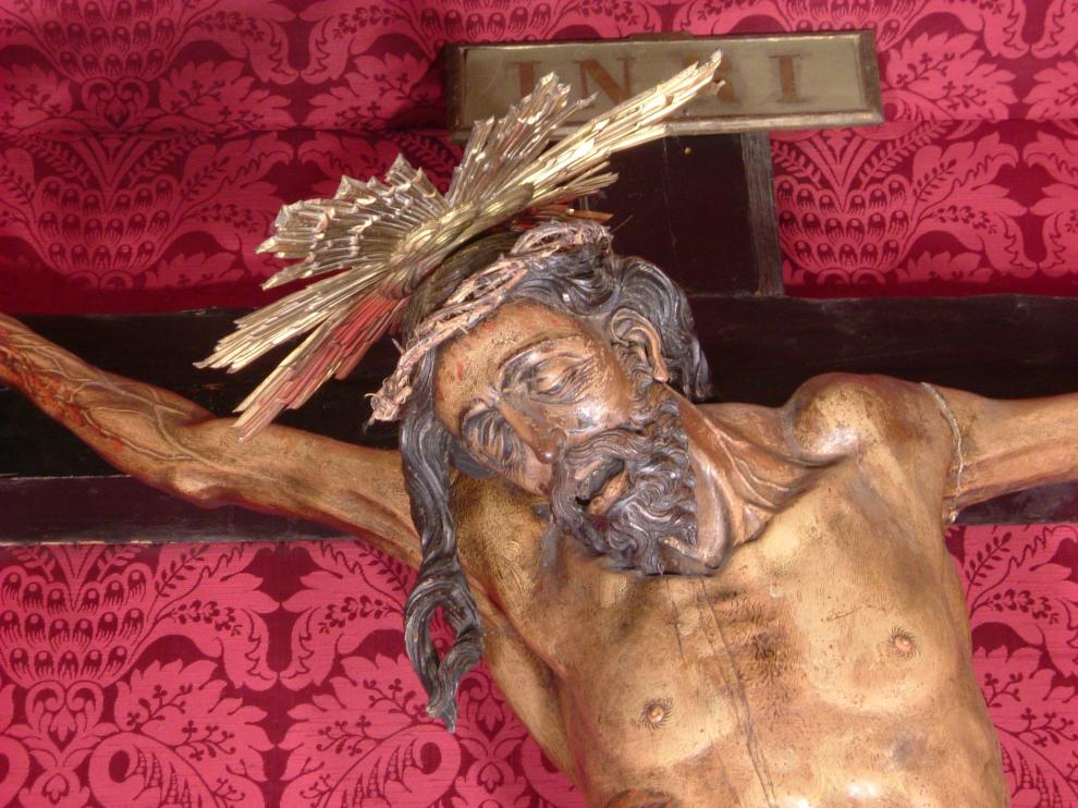 Talla del Santo Cristo de Calatorao, cuya autoría la creencia popular atribuye a un ángel.