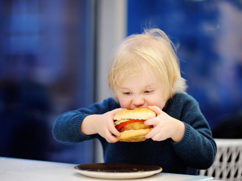 El 85% de los niños españoles se pasa con la sal
