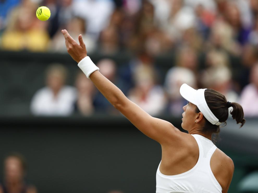 Muguruza reina en Wimbledon.