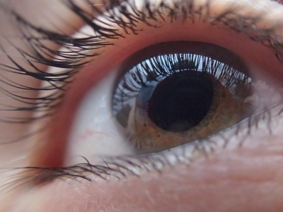 Además de estas lentes y filtros especiales, hay una serie de consejos que nos pueden ayudar a hacer frente a este problema