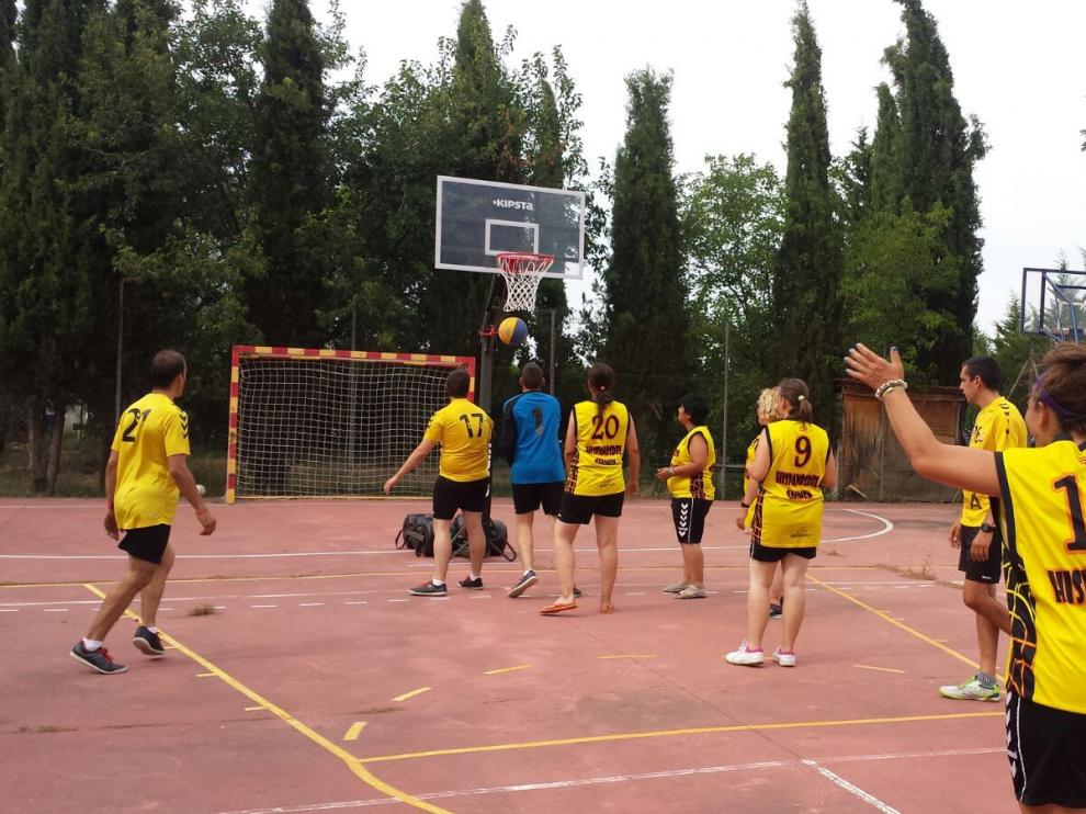 El equipo Hispanos del Carmen, club formado por pacientes del Centro Neuropsiquiátrico Nuestra Señora del Carmen.