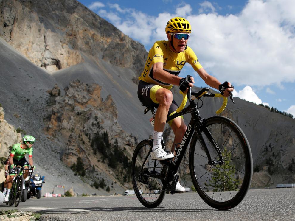 Chris Froome (Sky) mantiene el maillot amarillo.