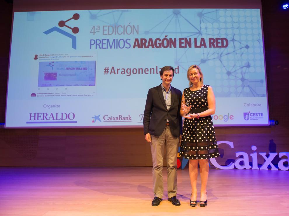 La consejera y presidenta de la APL, Marta Gastón, con Antonio Vargas, responsable de Asuntos Públicos de Google España.