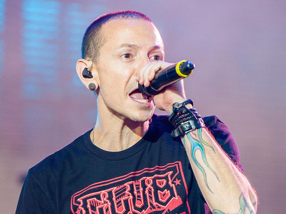 Chester Bennington durante un concierto.