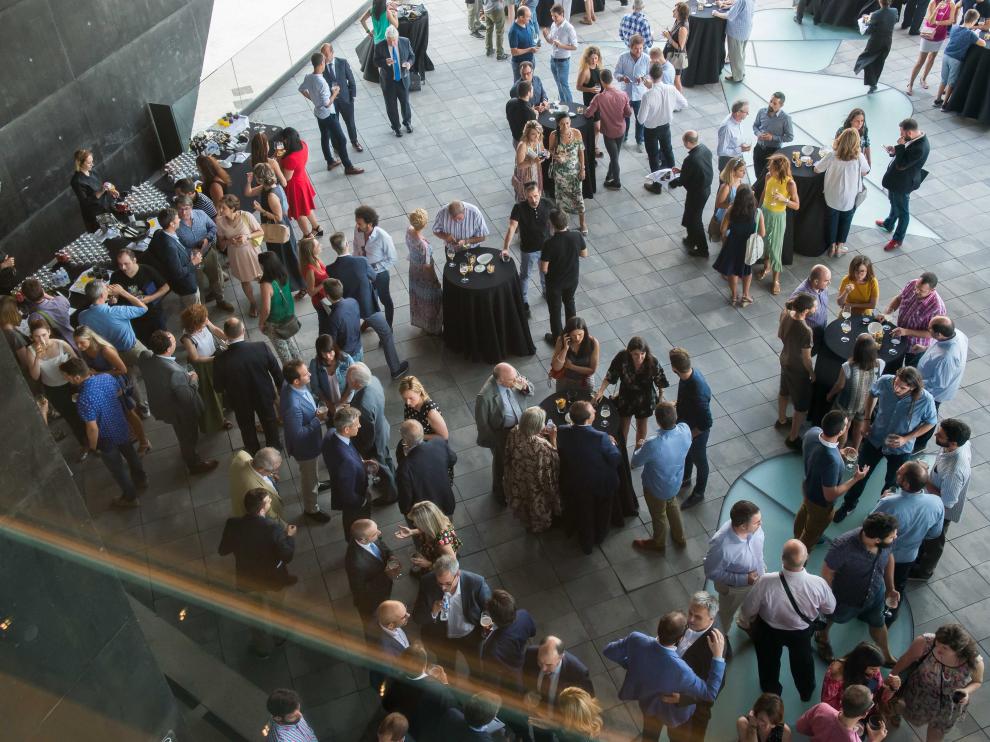 Imagen que presentaba la terraza del Caixaforum al concluir la entrega de premios.