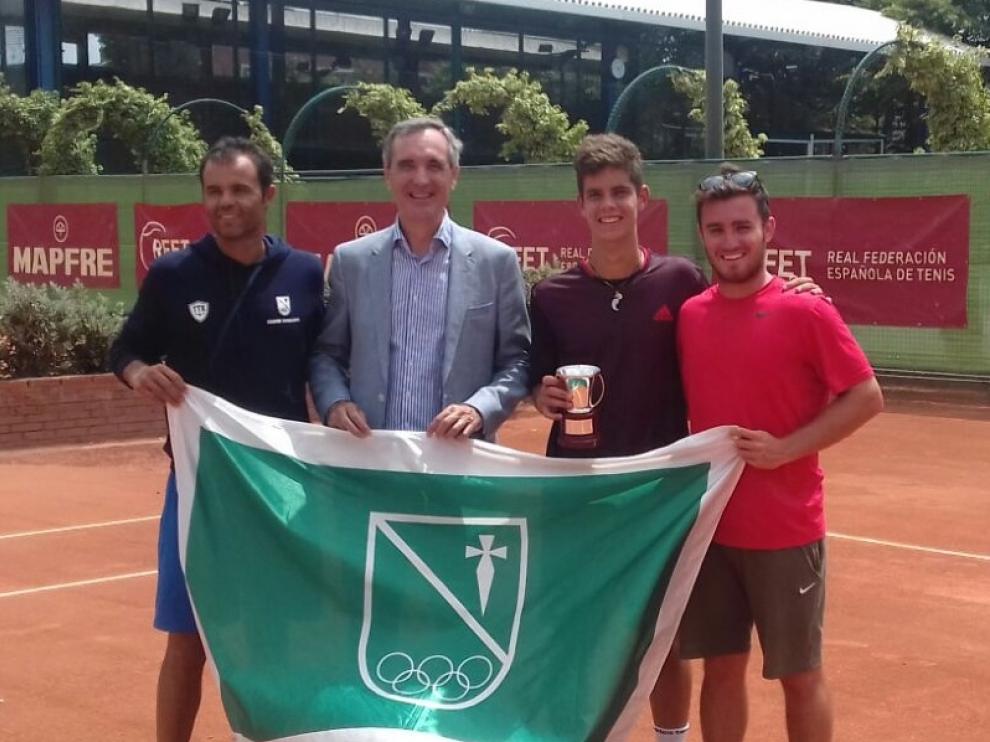 Alberto Colás, del Stadium Casablanca, se ha proclamado campeón de España júnior de tenis este sábado.