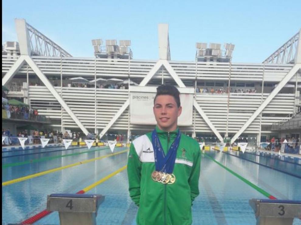 Luis Domínguez, en la piscina