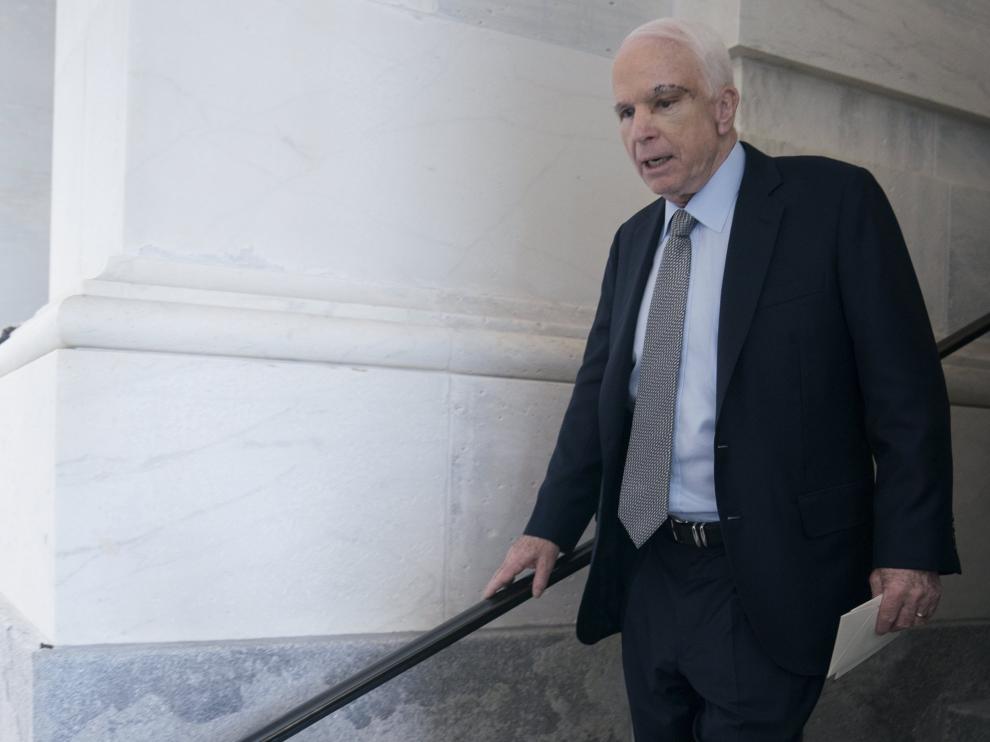 El republicano John McCain, este miércoles en el Senado.