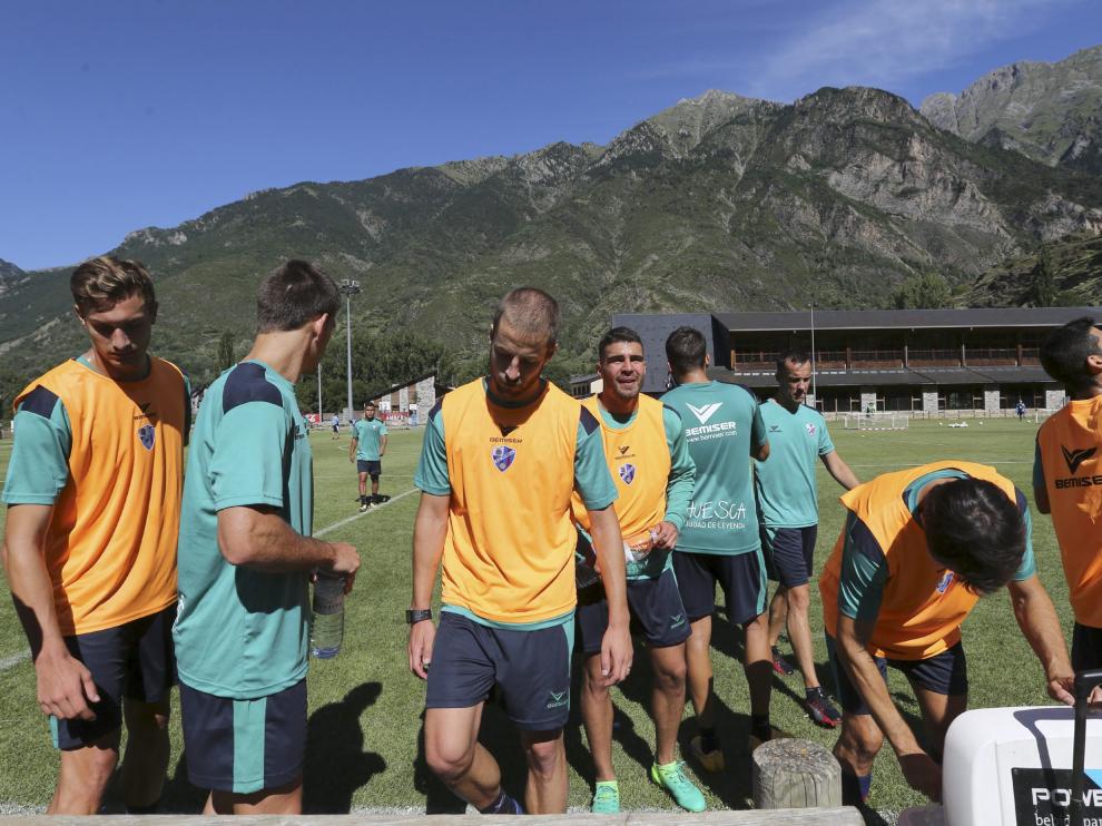 Entrenamiento de la SD Huesca en Benasque.