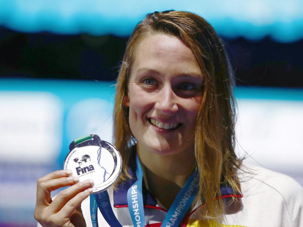Mireia Belmonte celebra la plata este domingo en Budapest.