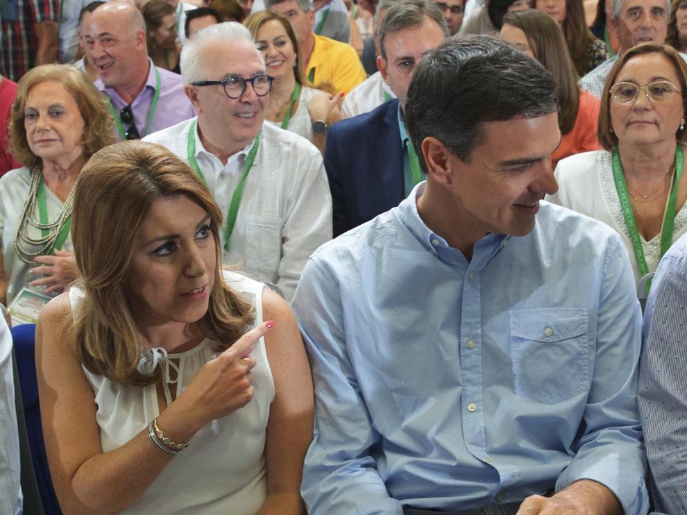 Le pide que "nunca le haga elegir" entre la lealtad al PSOE y a Andalucía "porque soy la presidenta de todos los andaluces".