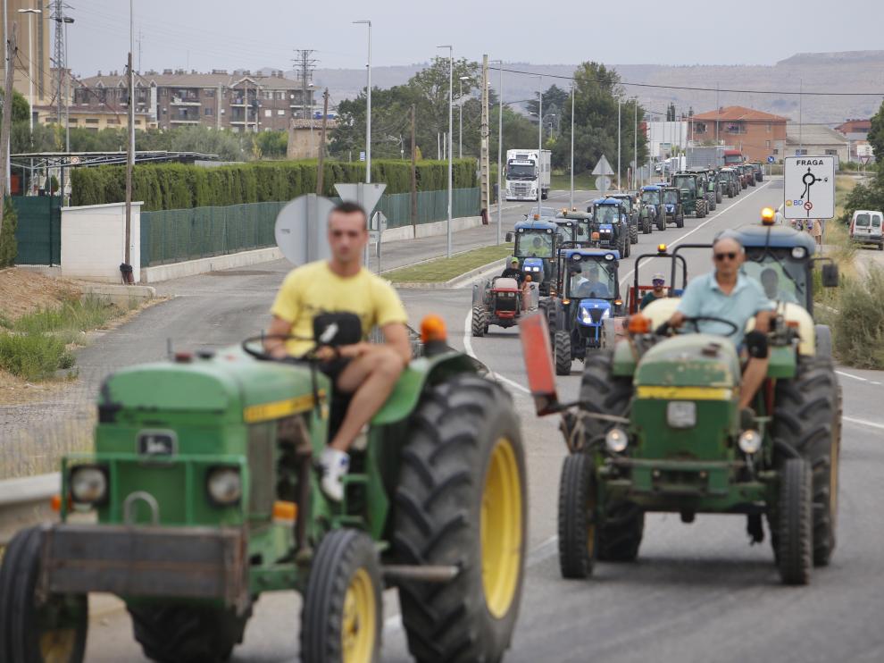 La semana pasada hubo una tractorada contra los bajos precios de la fruta.