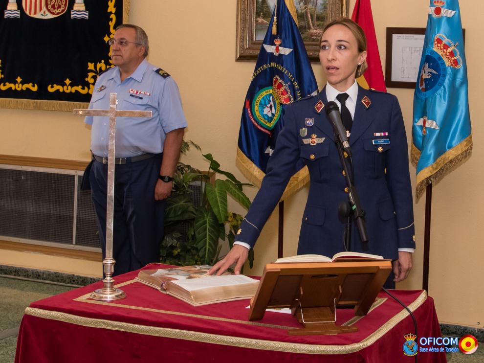 Una aragonesa, primera oficial del Ejército del Aire en asumir el mando de una unidad