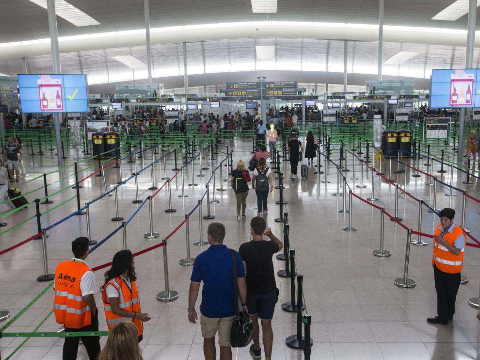 Desde el inicio de la huelga indefinida la normalidad es la nota más destacable en el aeropuerto.