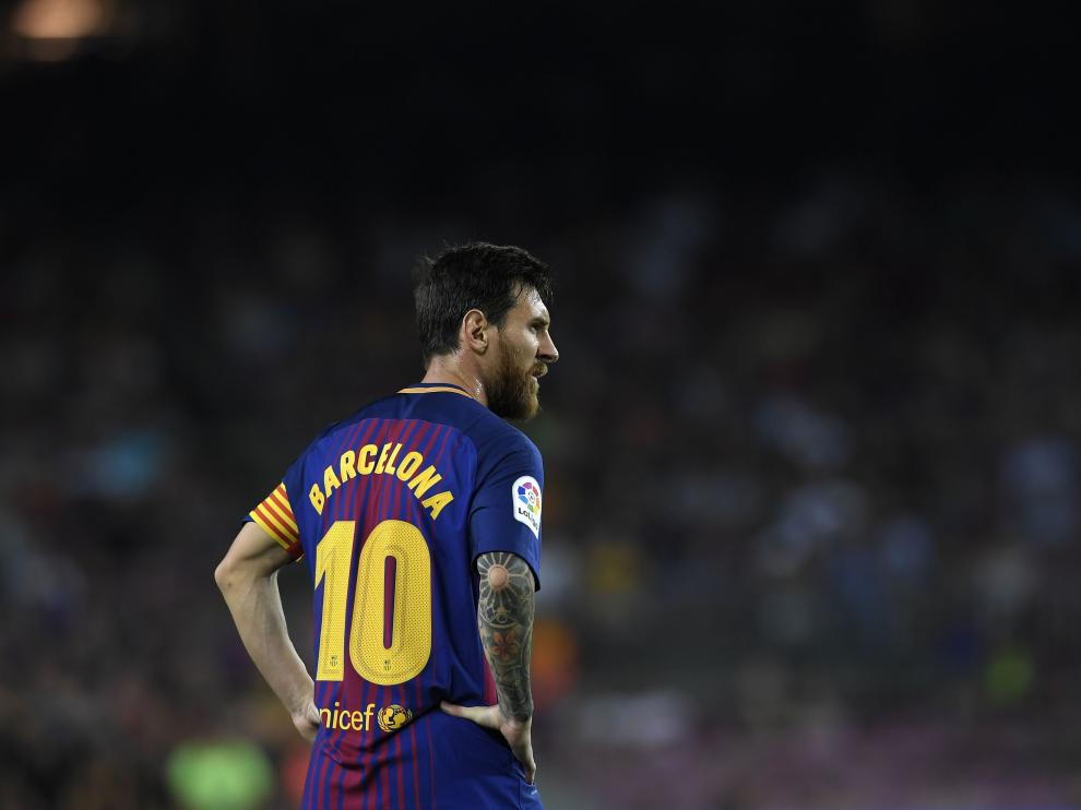 Leo Messi, durante el partido de este domingo ante el Betis en el Camp Nou.