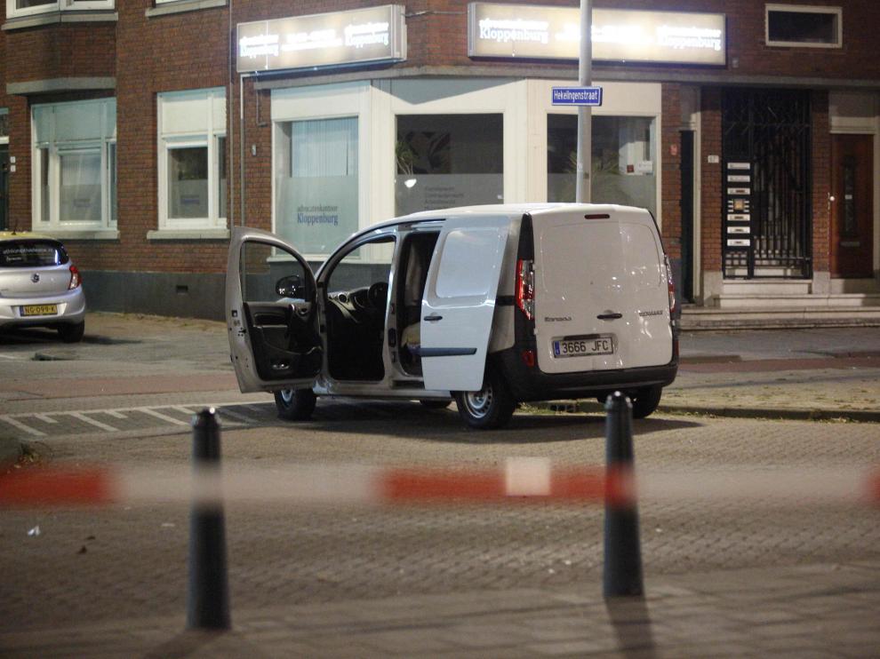 Una furgoneta con bidones de gas ha levantado las alarmas en Róterdam.