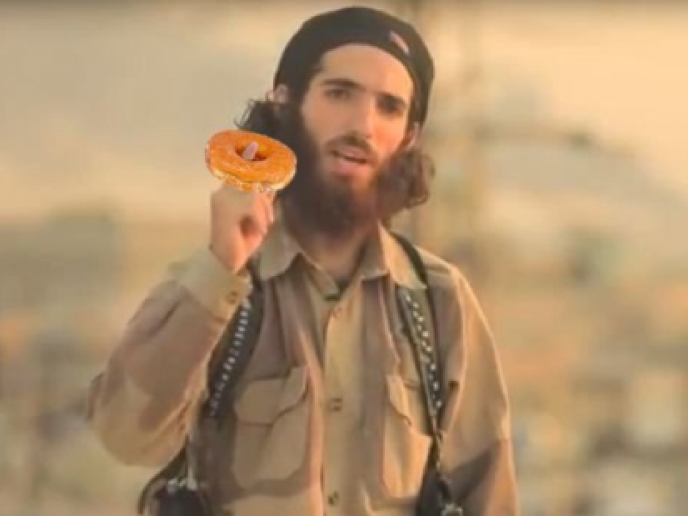 Meme de 'El cordobés', uno de los terroristas del vídeo en español del Dáesh.