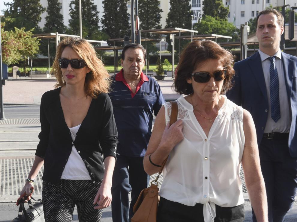 Los familiares de Juana Rivas se han acogido a su derecho a no declarar.