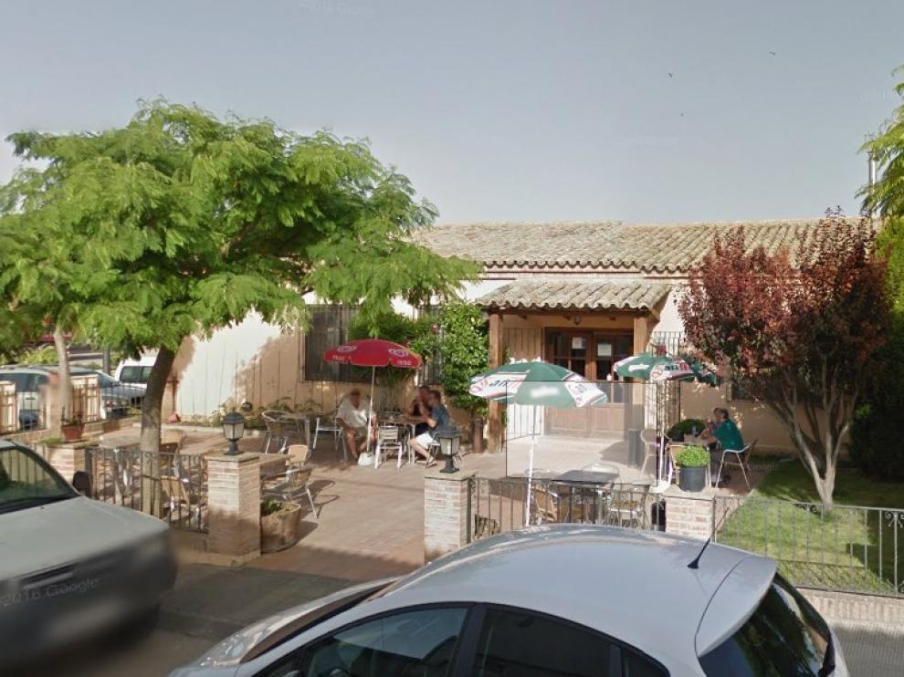 El robo inicial tuvo lugar en un establecimiento hostelero de Novales, el Asador Bachicosa