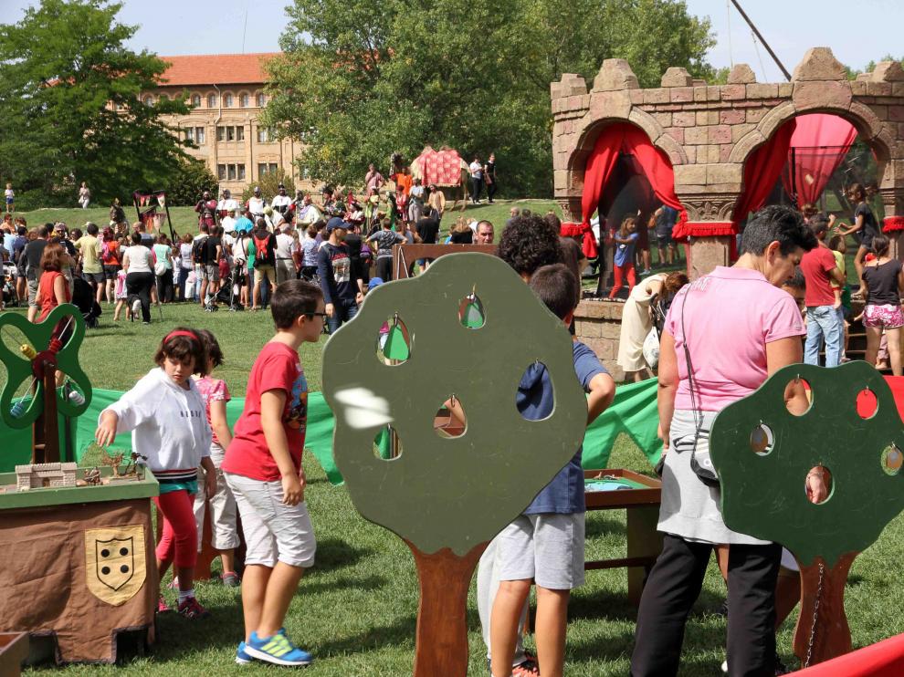 El mercado medieval de la Ciudadela ha sido uno de los eventos del festival.