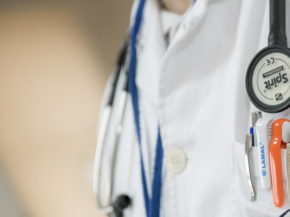 Farmacéuticos, médicos y pacientes avisan que en el ictus "el tiempo es cerebro" y aseguran que el 90% se puede prevenir.