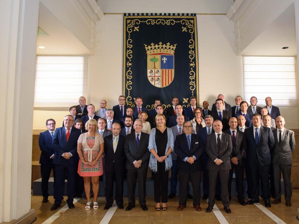 Foto de grupo de los integrantes del Clúster de la energía de Aragón.