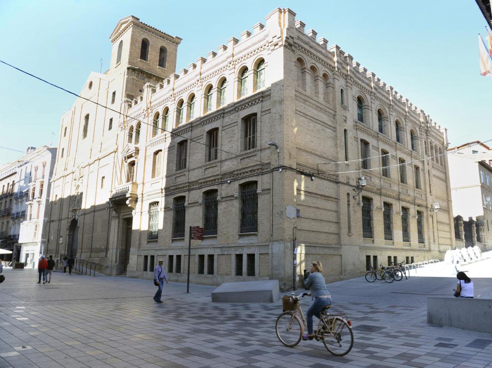 La entrada a la nueva sede comarcal se hará desde los jardines del edificio, situados en la calle Moya