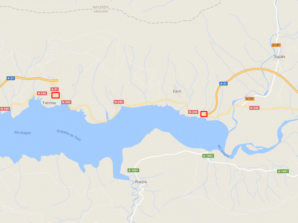La N-240 es una carretera convencional que discurre por la ribera Norte del embalse de Yesa, en la provincia de Zaragoza.