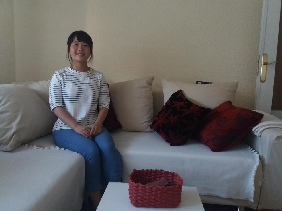 Yuka Oka en su casa de Zaragoza