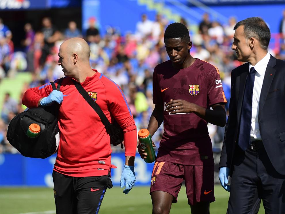 Dembélé se retira del Coliseo Alfonso Pérez tras lesionarse ante el Getafe.