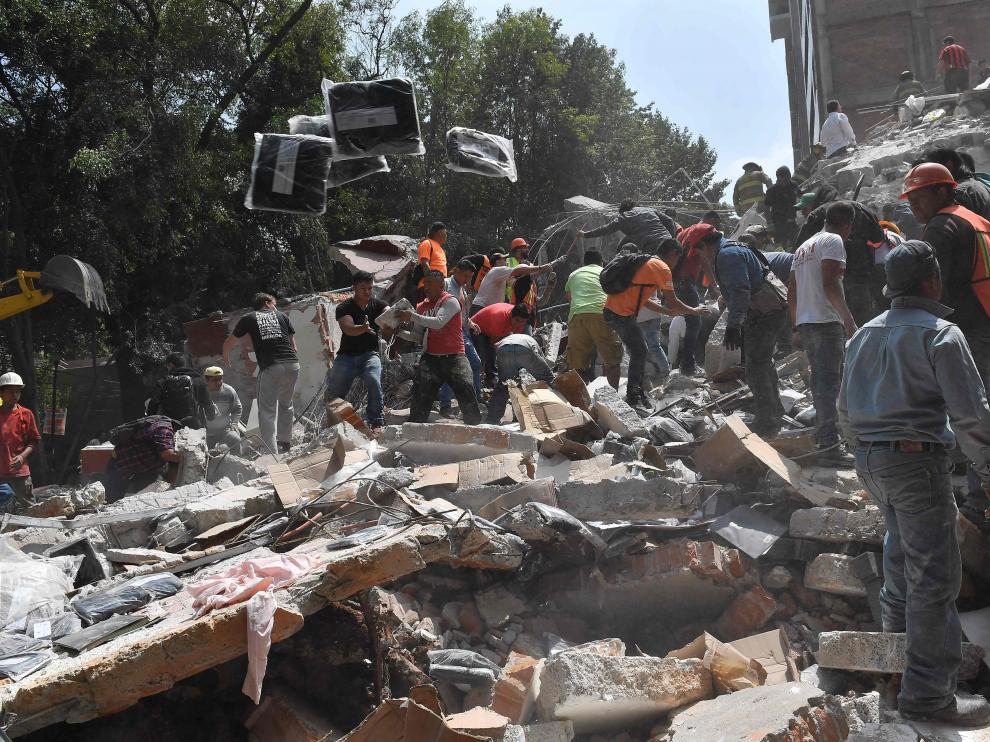 Un potente terremoto vuelve a sacudir México