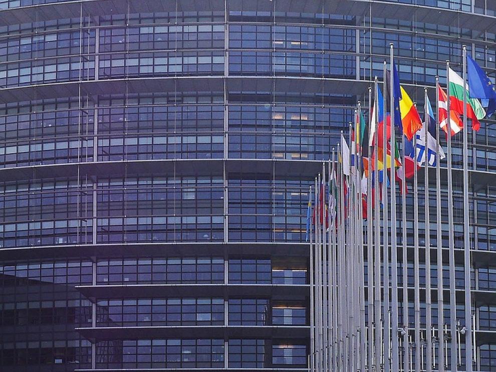 El pleno del Parlamento Europeo reclamó este jueves en una resolución pactada por varios grupos políticos del hemiciclo la ilegalización.