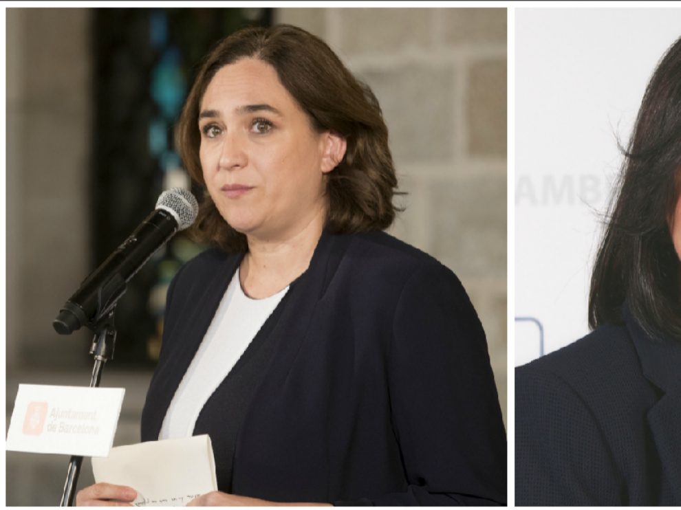 Ada Colau, alcaldesa de Barcelona, y Camí Mendoza, alcaldesa de Cambrils.