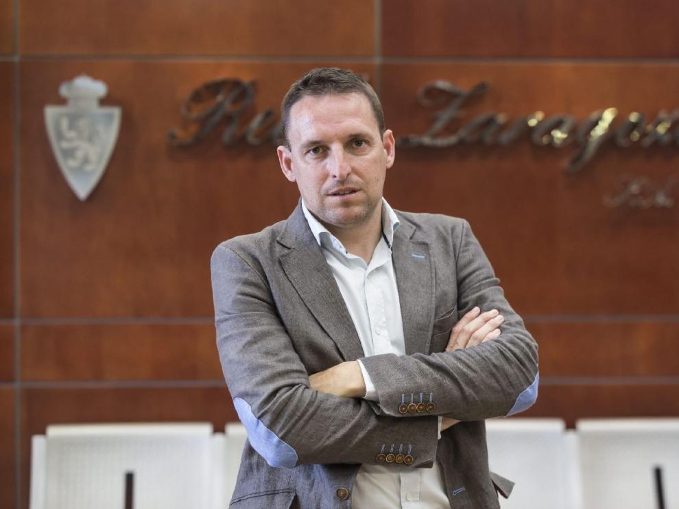 Luis Carlos Cuartero, en las desaparecidas oficinas del Real Zaragoza durante la pasada temporada.
