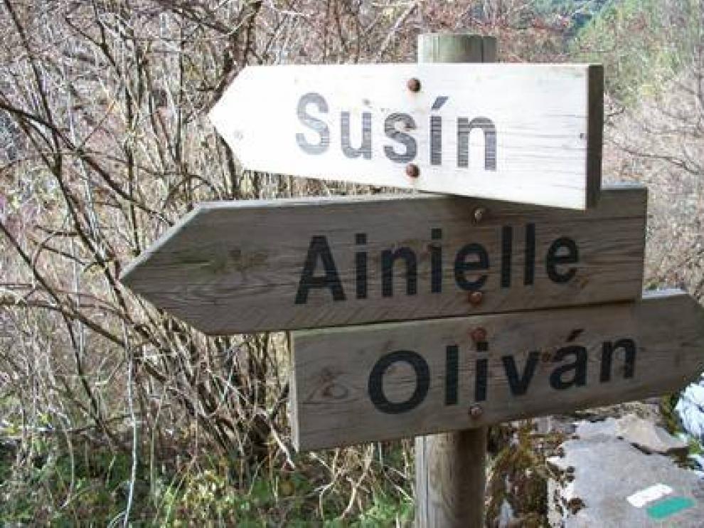 Ainielle es un pueblo abandonado del prepirineo oscense.