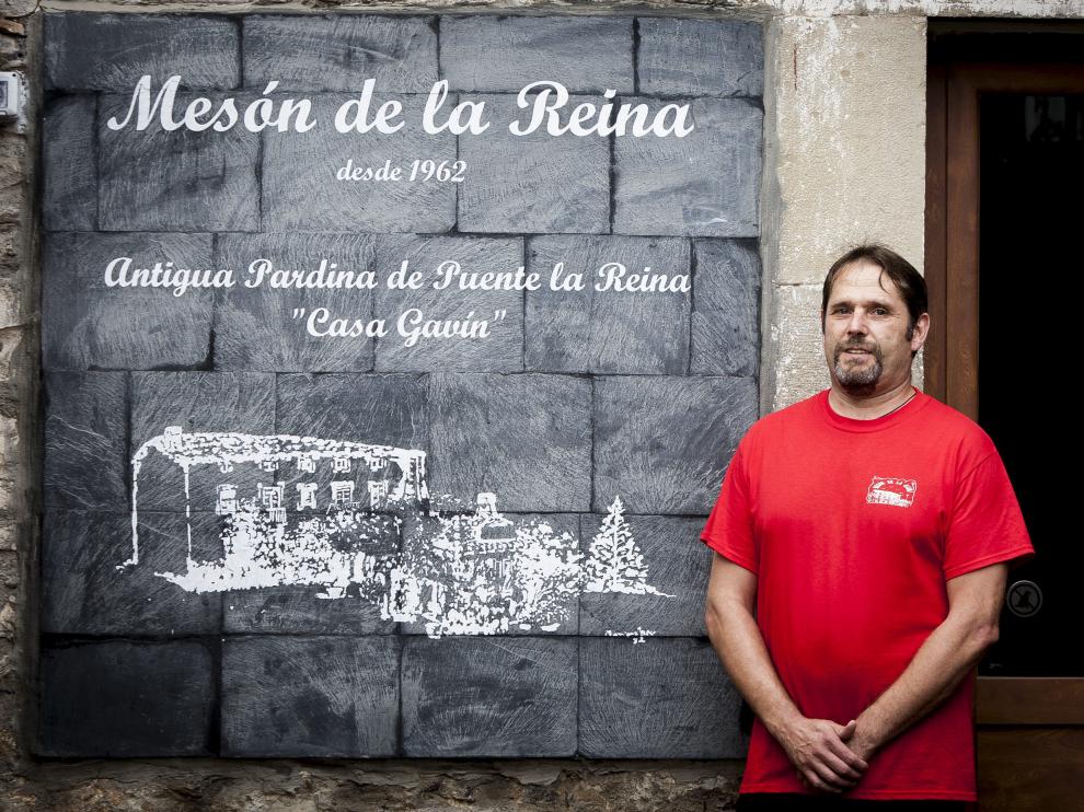 Francisco Javier Naval, dueño del Mesón la Reina.
