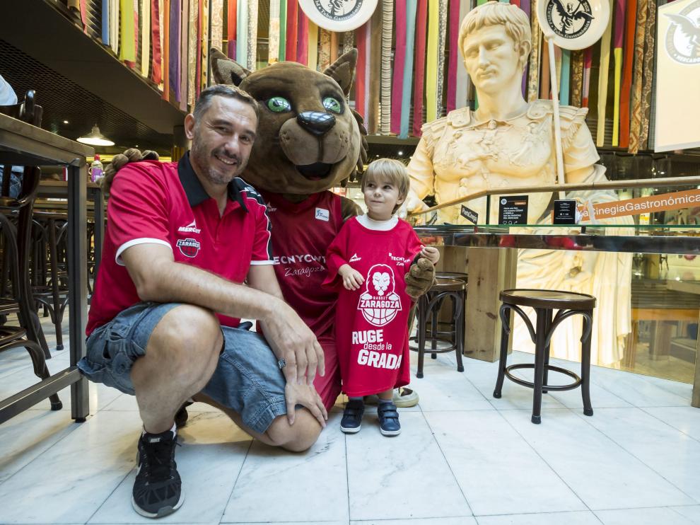 El técnico vasco debutará con el Tecnyconta este sábado en Santiago de Compostela.