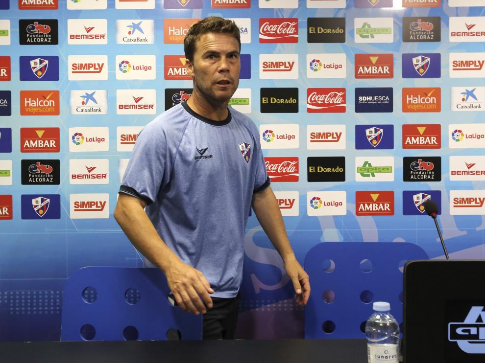 Rubi, entrenador del Huesca, este viernes en la sala de prensa.