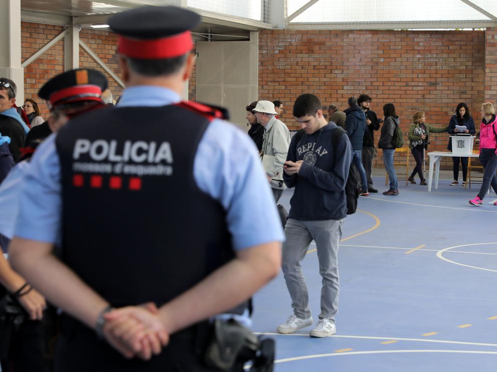Referéndum ilegal en Cataluña.