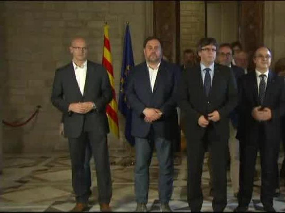 Miembros del Govern cesados.