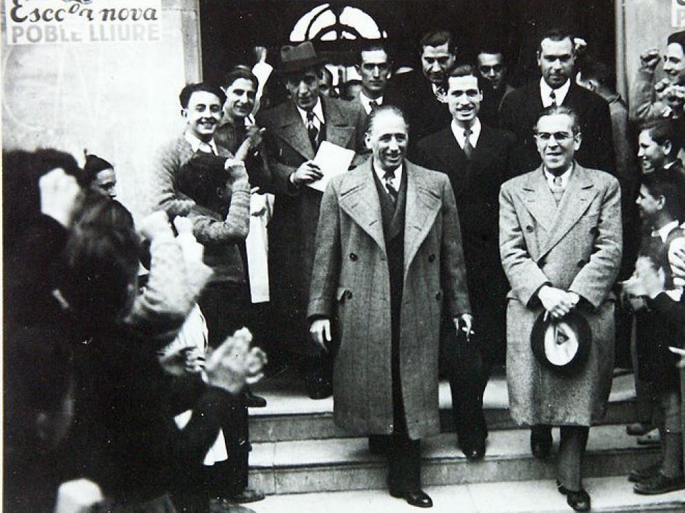 Companys -en la fila de abajo, a la izquierda-, en una imagen de marzo de 1937.